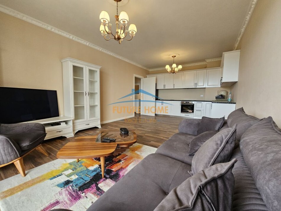 Tirane, shes apartament 2+1+Ballkon Kati 2, 124 m² 295.000 € (Rruga Hiqmet Buzi)