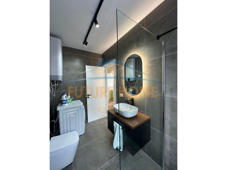 jepet me qera apartament Kati 5, 70 m² 400 €