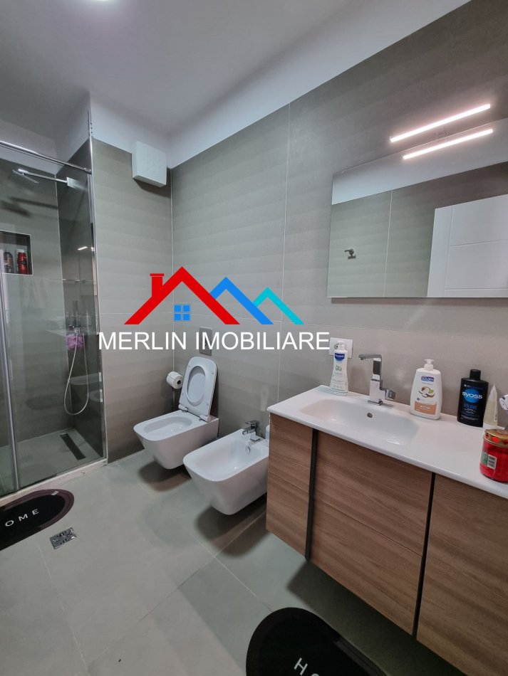 Tirane, Shitet apartament 2+1+ garazh,  ne Katin 4, 100 m² 250,000 € ( Ali Demi)