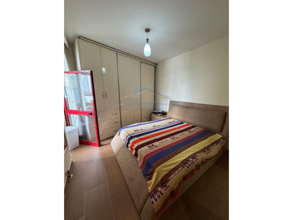 Tirane, jepet me qera apartament 2+1+Ballkon Kati 4, 109 m² 700 € (Rruga Egnatia Don Bosko)