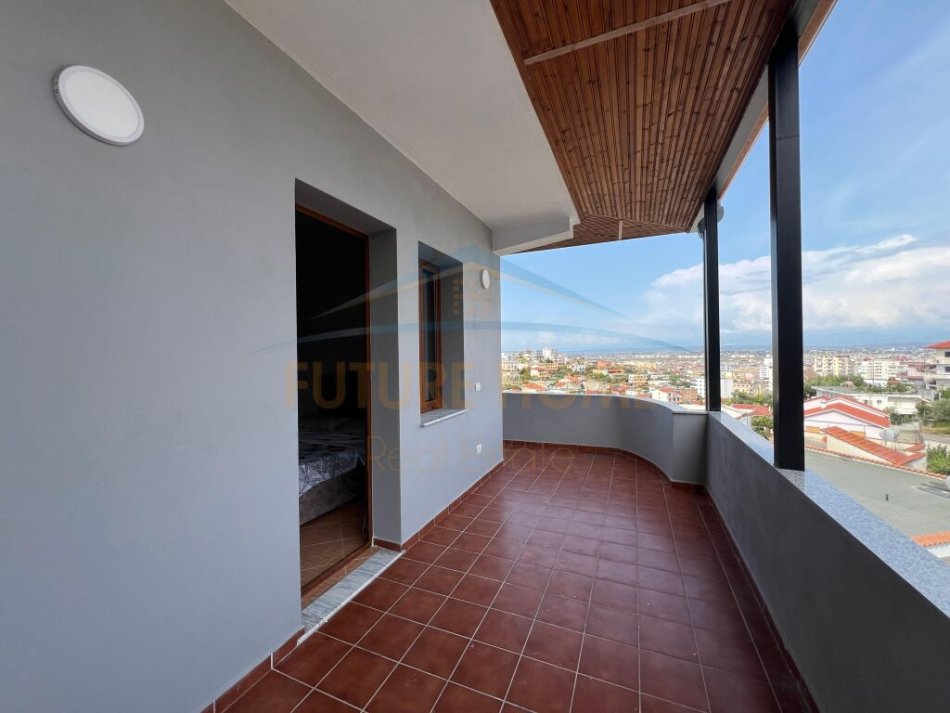 Durres, jepet me qera apartament 2+1 Kati 2, 86 m² 350 € (Prane Shkolles &quot;Eftali Koci&quot; , Durres)