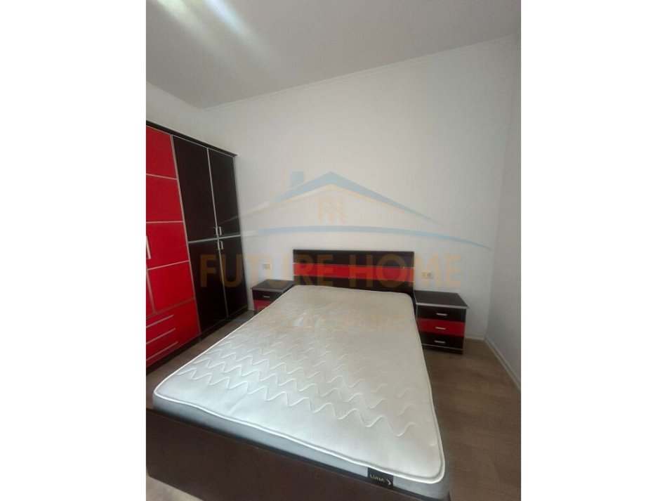 ALF44633 Tirane, jepet me qera apartament 2+1+2 Kati 0, 121 m² 750 € (Liqeni i thate)