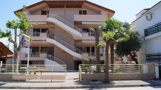 Greqi Shitet Hotel me 18 dhoma buzë detit 460 m²