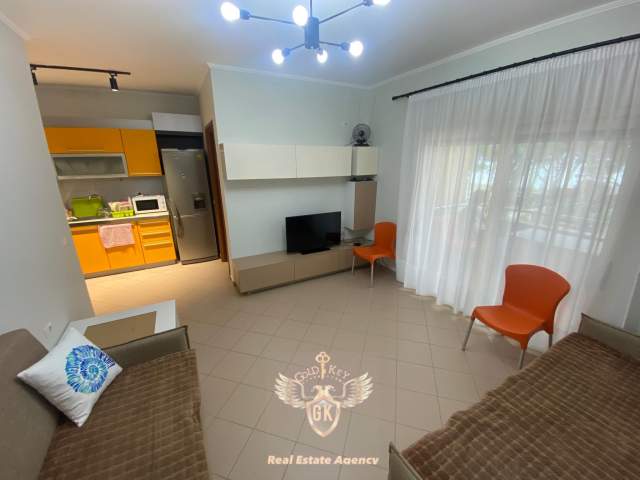 Durres, jepet me qera apartament 1+1+A+BLK Kati 3, 80 m² 250 Euro (MALI ROBIT)