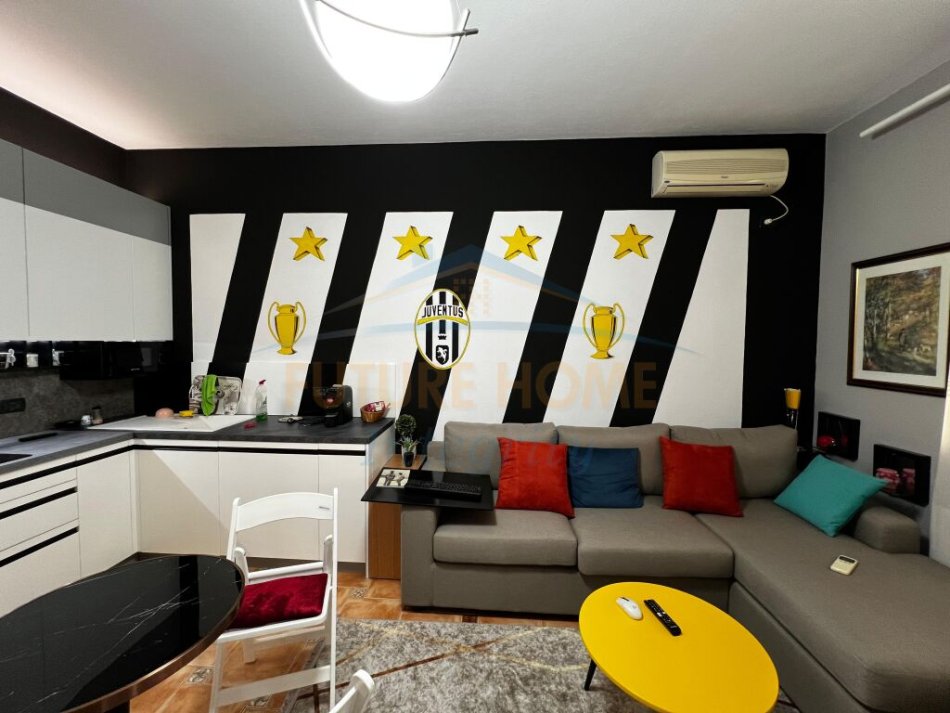 Tirane, jepet me qera apartament 1+1 Kati 2, 70 m² 600 € (SHKOLLA E BALETIT)