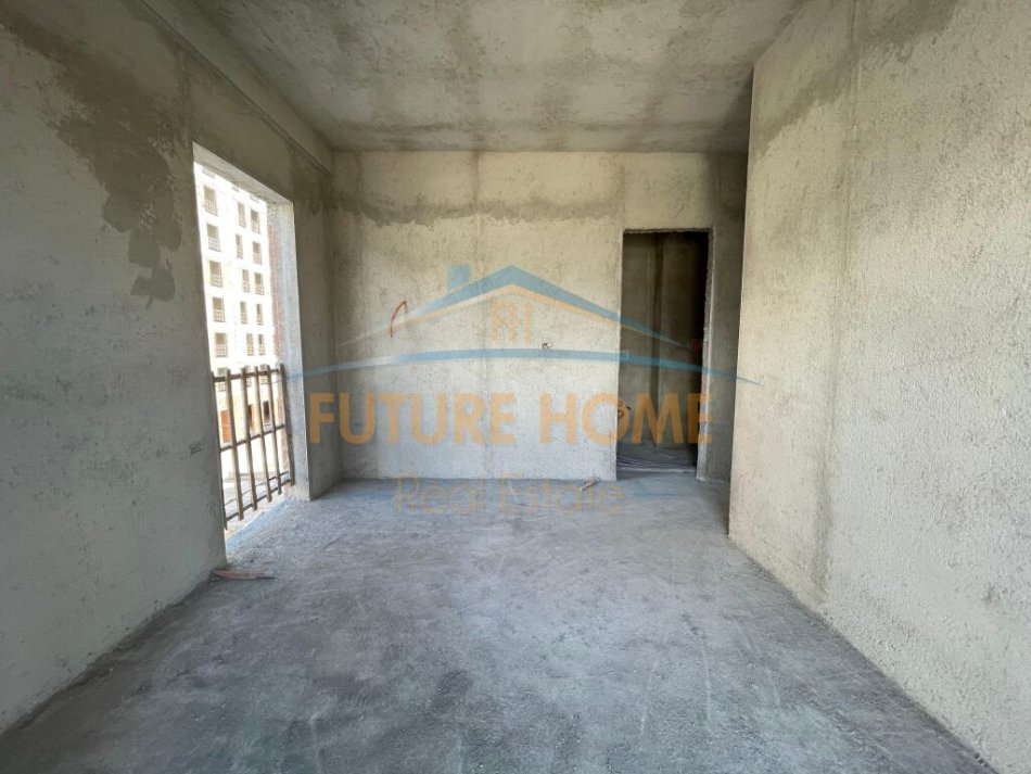 Tirane, shitet apartament 3+1+Aneks+Ballkon Kati 2, 112 m² 134.000 € (Dogana)