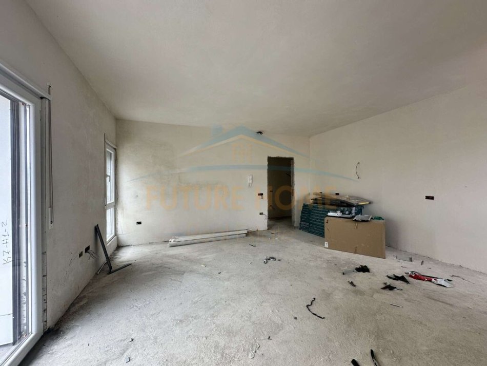 Tirane, shitet apartament 2+1 Kati 7, 112 m² 197.155 € (RRUGA BARDHYL)