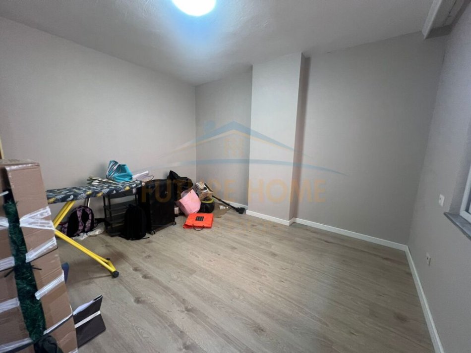 Tirane, shitet apartament 2+1+Aneks+Ballkon Kati 1, 114 m² 229.000 € (Zogu i Zi)