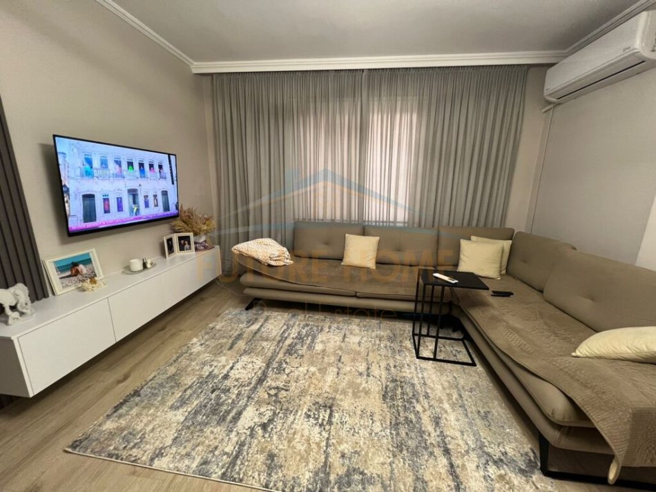 Tirane, shitet apartament 2+1+Aneks+Ballkon Kati 1, 114 m² 229.000 € (Zogu i Zi)