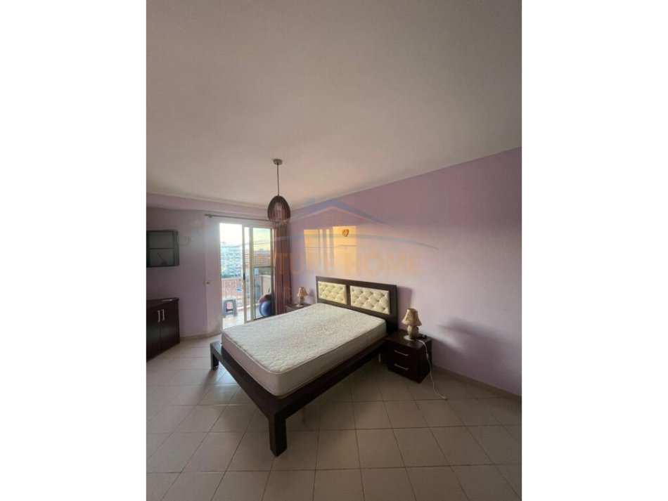 Tirane, shitet apartament 2+1 Kati 6, 98 m² 125.000 € (Yzberisht)