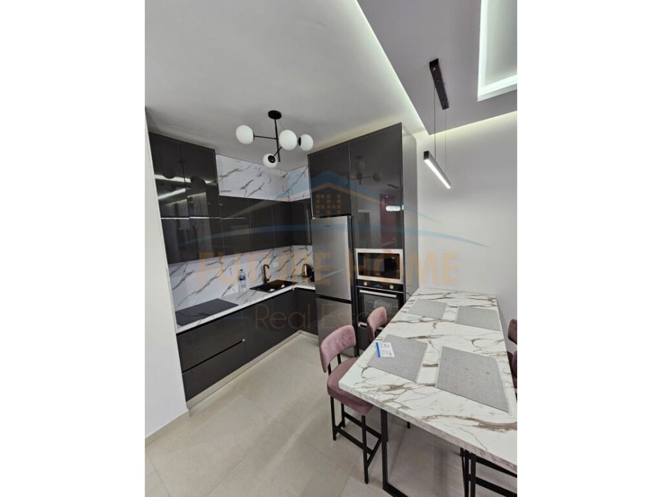 Durres, shitet 1+1 , 70 m² 135.200 € (Shitet Apartament 1+1, Me Pamje Nga Deti,Qerret, Durrës)