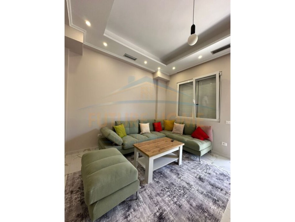 Durres, jepet me qera apartament 2+1 , 60 m² 400 € (Plazh Ura E Dajlanit Durres)
