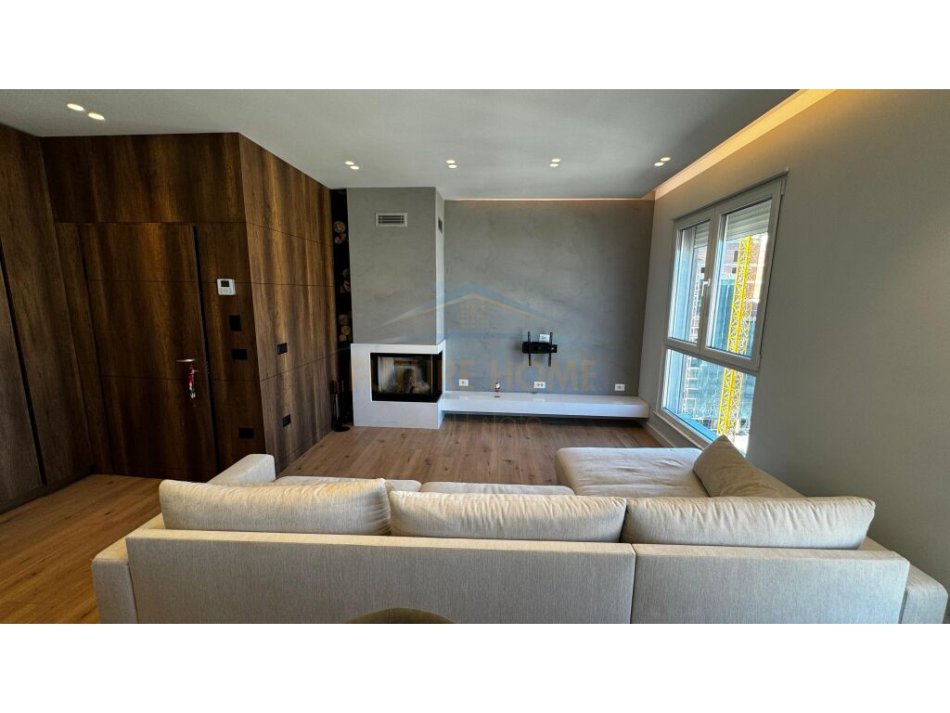 Tirane, shes apartament 2+1+Ballkon Kati 7, 100 m² 230.000 € (Karl Gega)