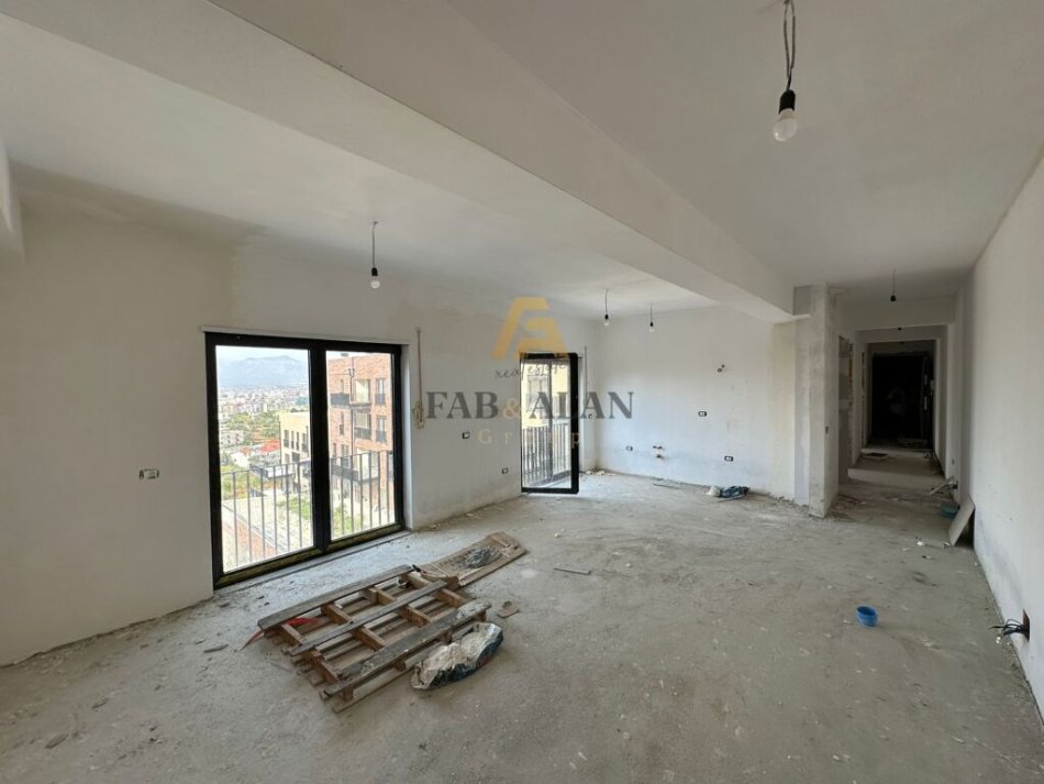 Tirane, shitet apartament 2+1 Kati 2, 100 m² 160.000 € (Kodra e Diellit 2)