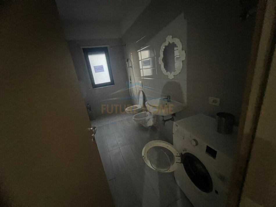 Tirane, jepet me qera apartament 2+1 Kati 2, 102 m² 650 € (Unaza e Re ,Green City Residence)