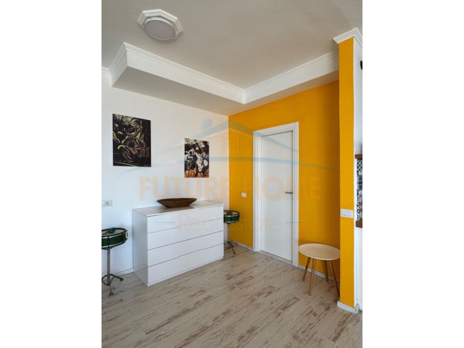 Durres, shitet apartament 2+1+Ballkon Kati 14, 134 m² 195.000 € (Shkembi i Kavajes, Durres)