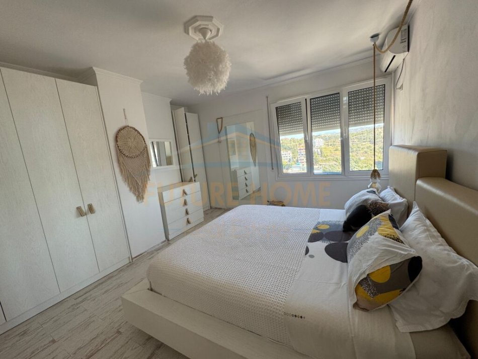 Durres, shitet apartament 2+1+Ballkon Kati 14, 134 m² 195.000 € (Shkembi i Kavajes, Durres)