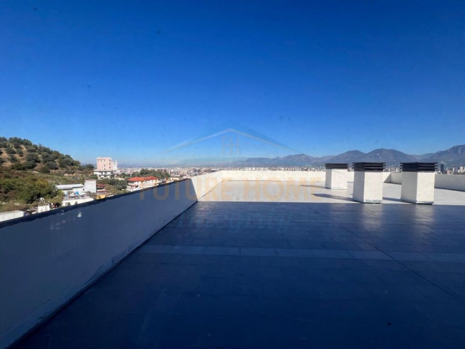 Tirane, shitet apartament 3+1+Ballkon Kati 3, 133 m² 253.000 € (Kodra e Diellit 2)