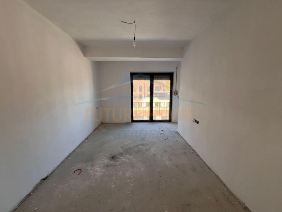 Tirane, shitet apartament 3+1+2+Verande Kati 3, 133 m² 253.000 € (Rezidenca Kodra e Diellit 2)