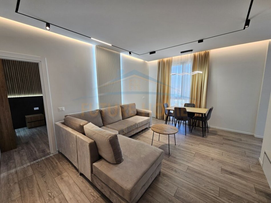 Tirane, shitet apartament 1+1 Kati 1, 71 m² 155.000 € (Bulevardi i Ri)