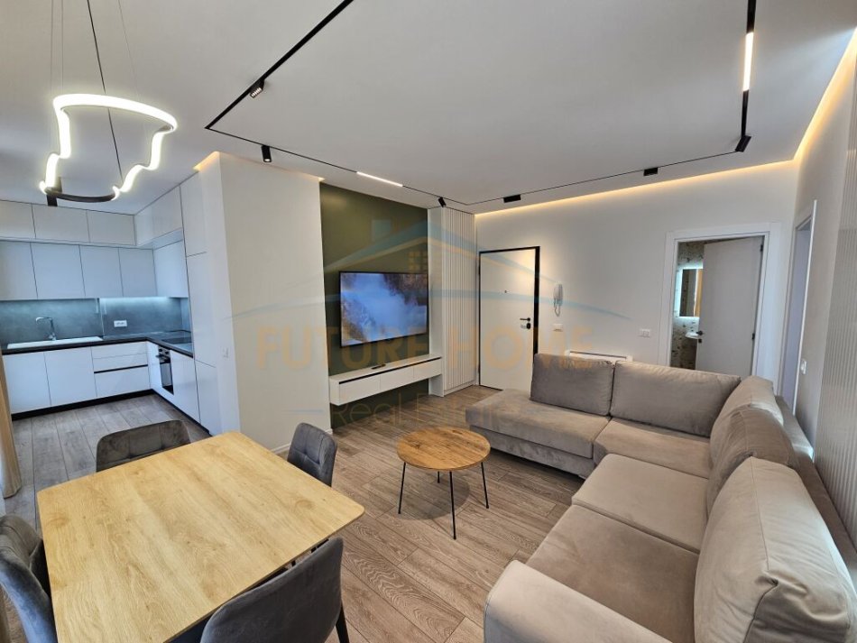 Tirane, shitet apartament 1+1+Aneks+Ballkon Kati 1, 71 m² 155.000 € (Bulevardi i Ri)