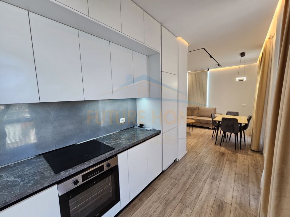 Tirane, shitet apartament 1+1 Kati 1, 71 m² 155.000 € (BULEVARDI I RI)