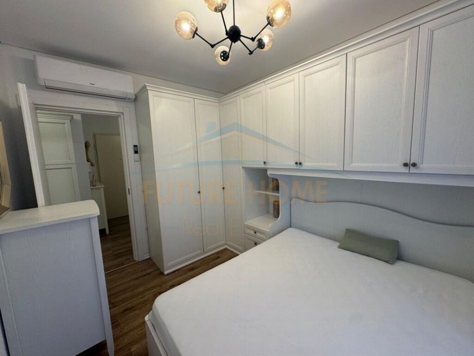 Durres, shitet apartament 2+1 Kati 0, 306 m² 340.000 € (San Pietro , Gjiri Lalzit .)
