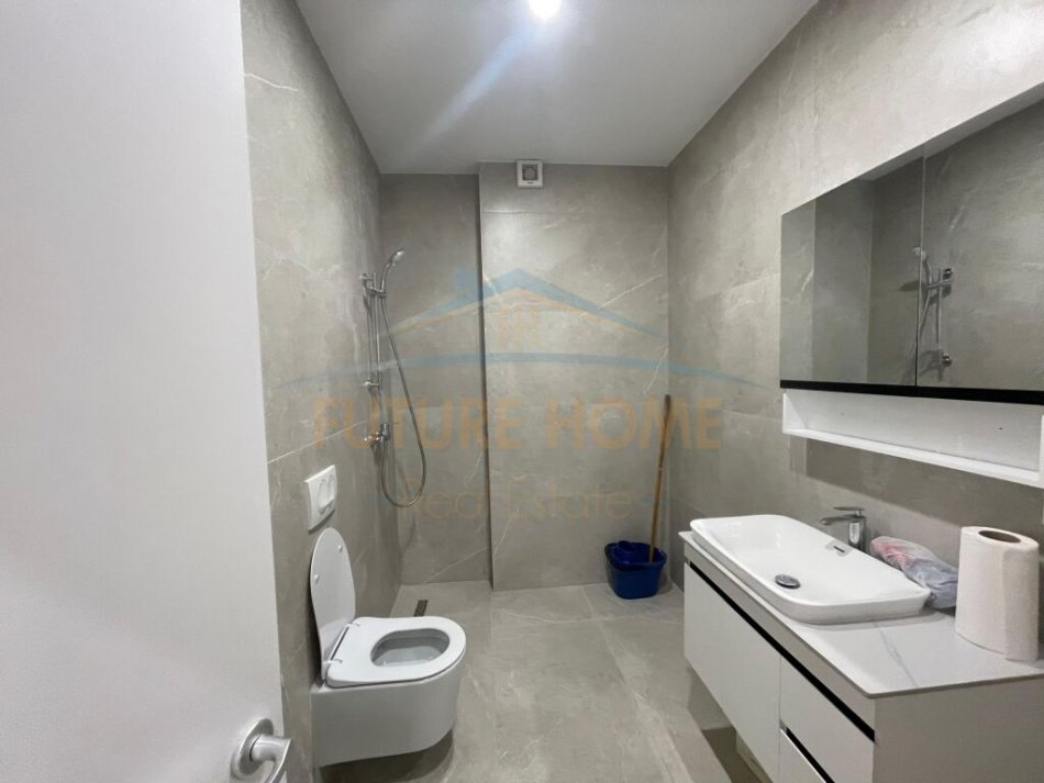Durres, shitet apartament 1+1+Ballkon Kati 9, 51 m² 75.000 € (durres)