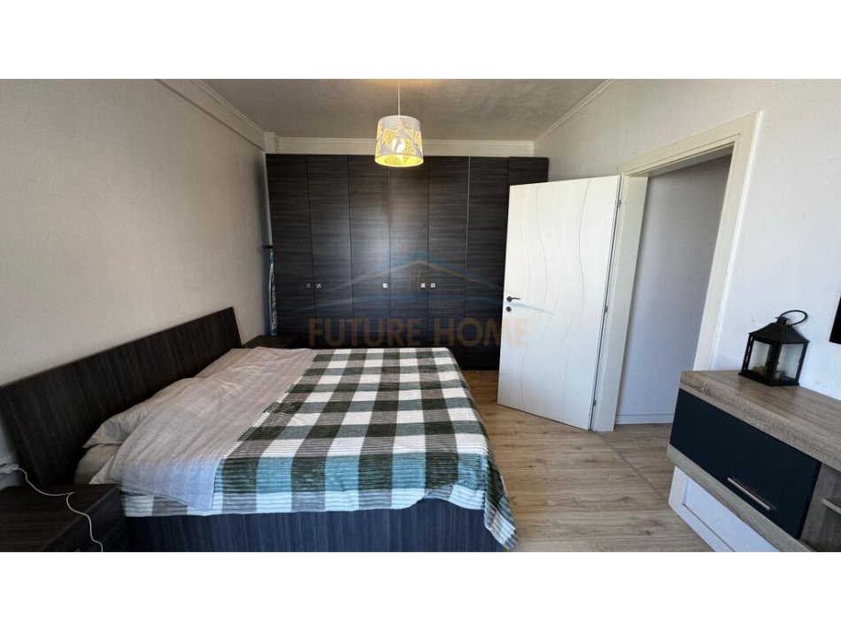 Tirane, shes apartament 2+1 , (Karl Gega)