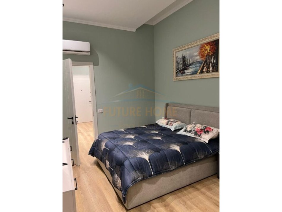 Tirane, jepet me qera apartament 1+1 Kati 1, 70 m² 650 € (Rruga e Dibres)