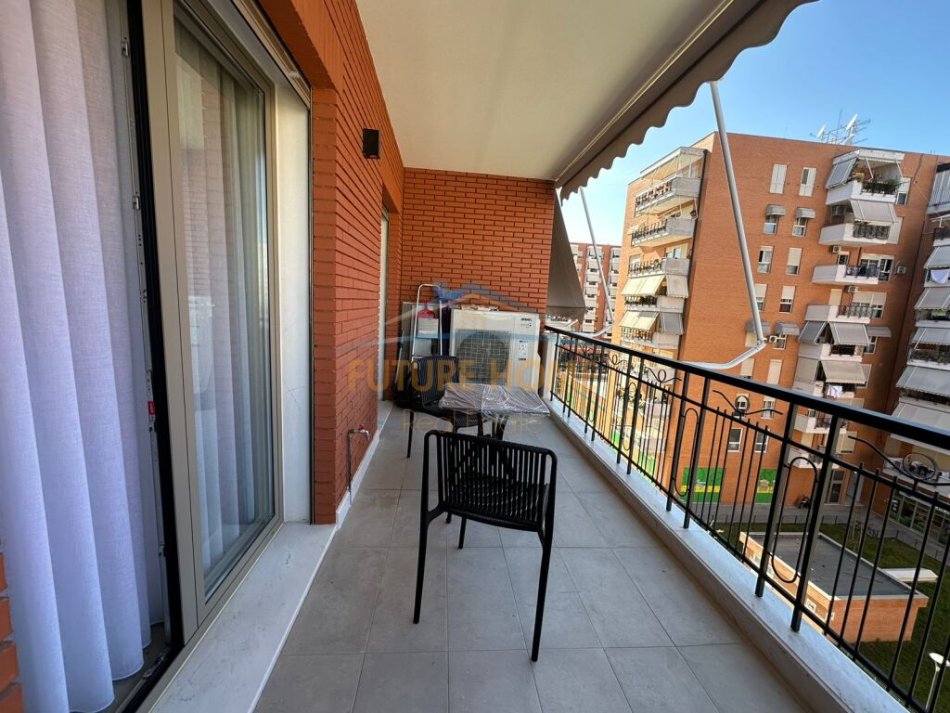 Tirane, jepet me qera 2+1 Kati 2, 83 m² 1.400 € (Delijorgji)