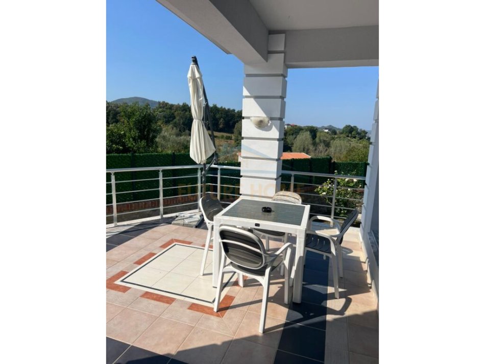 Tirane, shitet Vile 2 Katshe , 310 m² 420.000 € (LUNDER TIRANE)