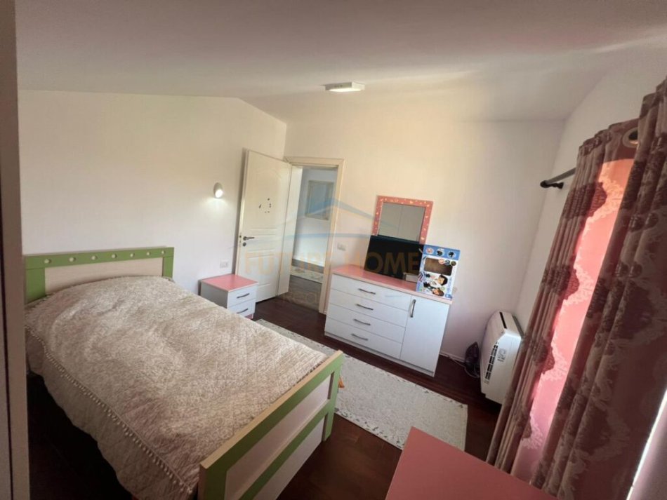 Tirane, shitet Vile , 328 m² 420.000 € (Lunder Tirane)