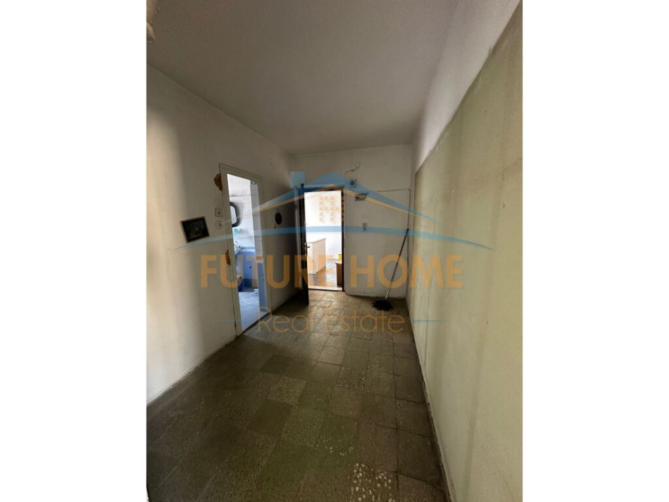 Tirane, shitet apartament 1+1+Ballkon Kati 5, 52 m² 75.000 € (ALIDEM)