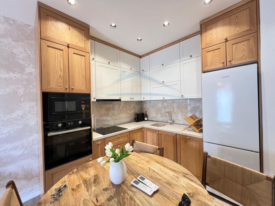 Durres, shitet apartament 2+1 Kati 2, 82 m² 230.000 € (San Pietro, Gjiri i Lalzit)