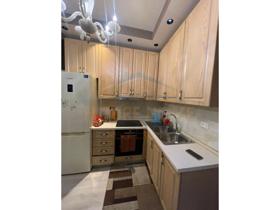 Tirane, shitet apartament 2+1 Kati 4, 71 m² 165.000 € (KOPSHTI ZOOLOGJIK)