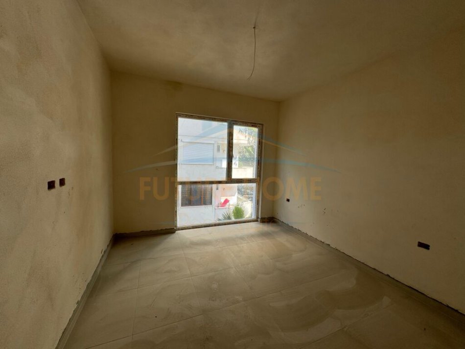 Golem, shitet apartament 1+1 Kati 2, 62 m² 100.000 € 