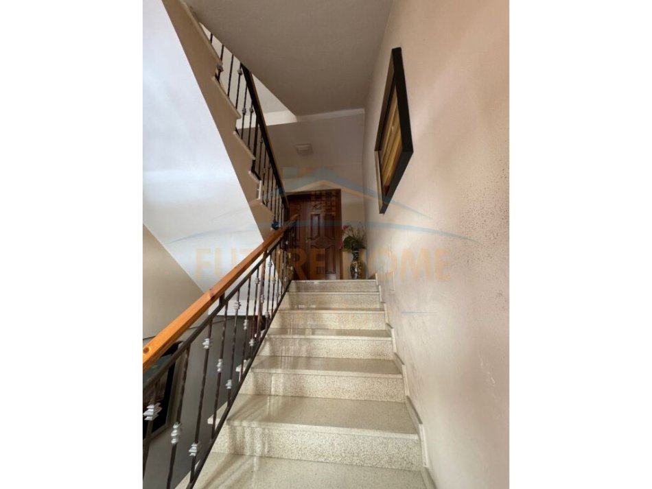 Durres, shitet Vile 2 Katshe Kati 0, 550 m² 550.000 € (Prane UKD, Durres)