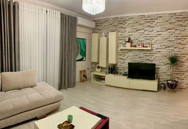 Tirane, shitet apartament 3+1+BLK Kati 1, 130 m² 170.000 Euro (Bill Klinton)