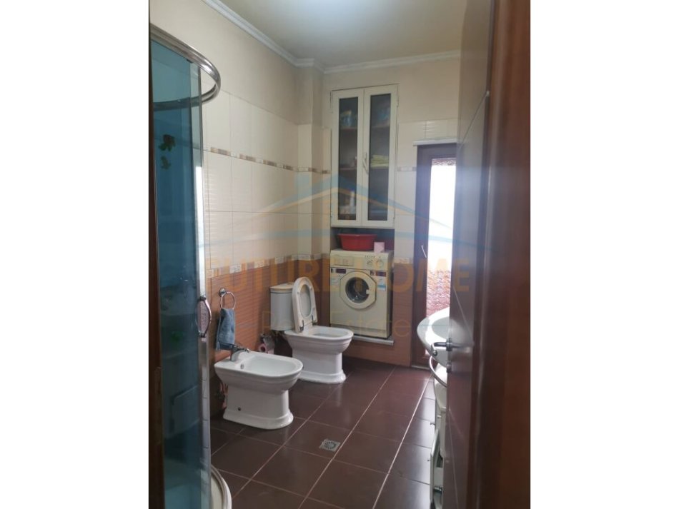 Durres, shitet Vile 3 Katshe Kati 0, 550 m² 550.000 € (Prane UKD , Durres)