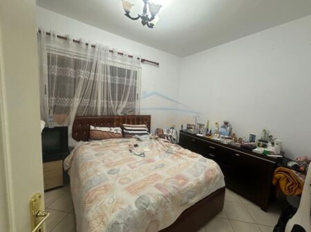 Tirane, shitet apartament 1+1+Ballkon Kati 5, 56 m² 74.000 € (Rruga Shefqet Kuka, Fresku, Tiranë AREA45287)