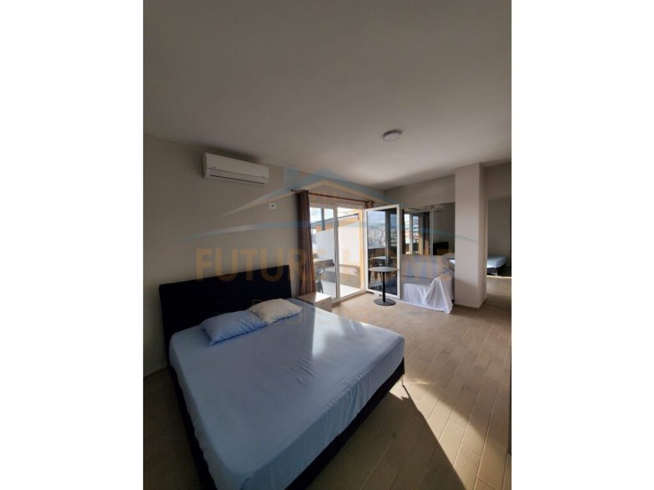 Tirane, jepet me qera hotel Kati 6, 500 m² 5.000 € (Fresk)
