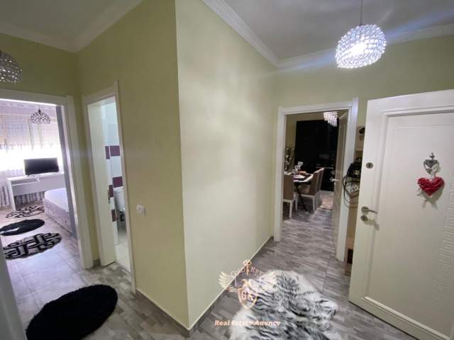 Durres, jepet me qera apartament 2+1+A Kati 5, 100 m² 500 Euro (🏡Lagja 13,Plazh Durres)