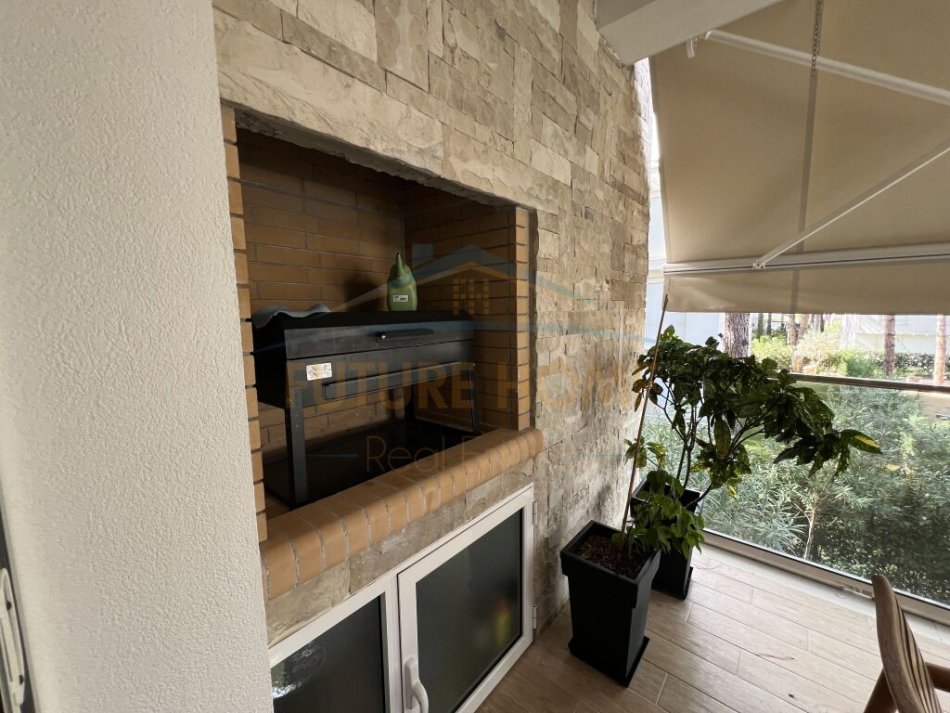 Durres, shitet apartament 2+1 Kati 1, 100 m² 320.000 € (San Pietro, Gjiri i Lalzit)