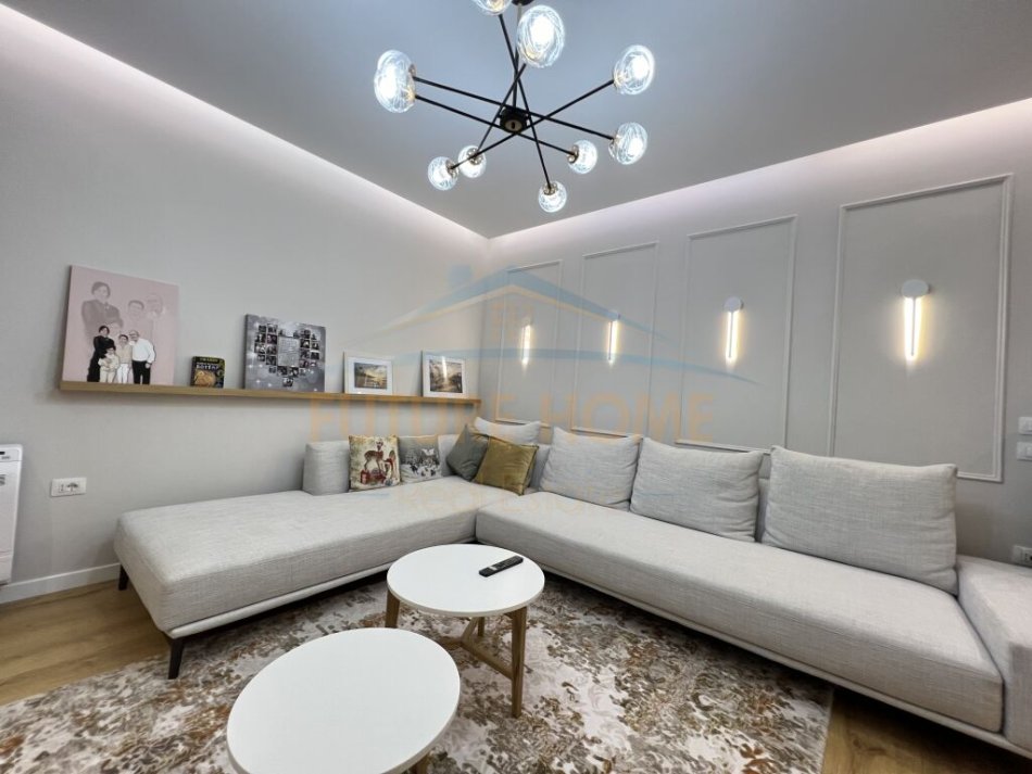 Durres, shitet apartament 2+1 Kati 1, 100 m² 320.000 € (San Pietro, Gjiri i Lalzit)