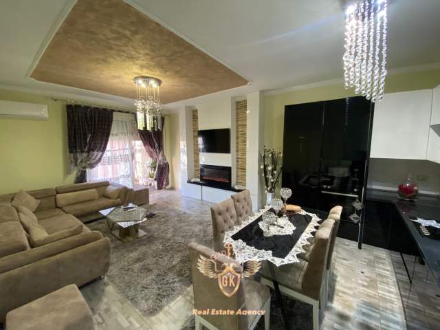 Durres, jepet me qera apartament 2+1+A Kati 5, 100 m² 500 Euro (🏡Lagja 13,Plazh Durres)