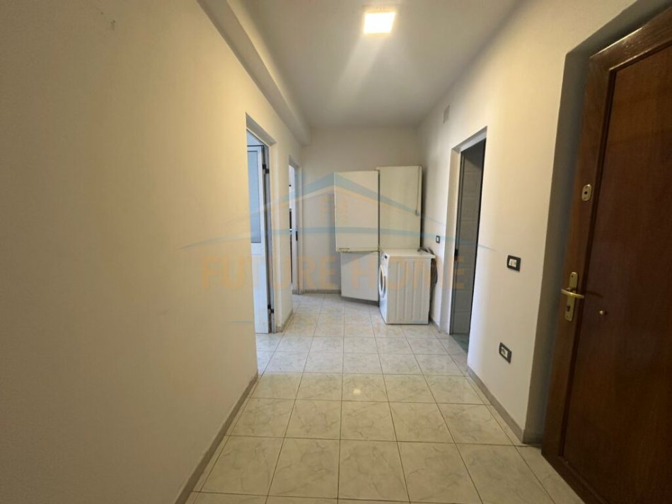 Durres, shitet apartament 2+1 Kati 5, 56 m² 66.000 € (durres)
