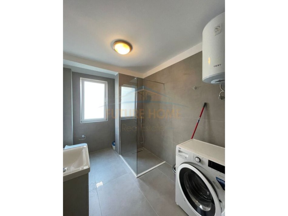 Tirane, jepet me qera apartament duplex 2+1 Kati 3, 128 m² 1.100 € (Rezidenca Kodra e Diellit 1)