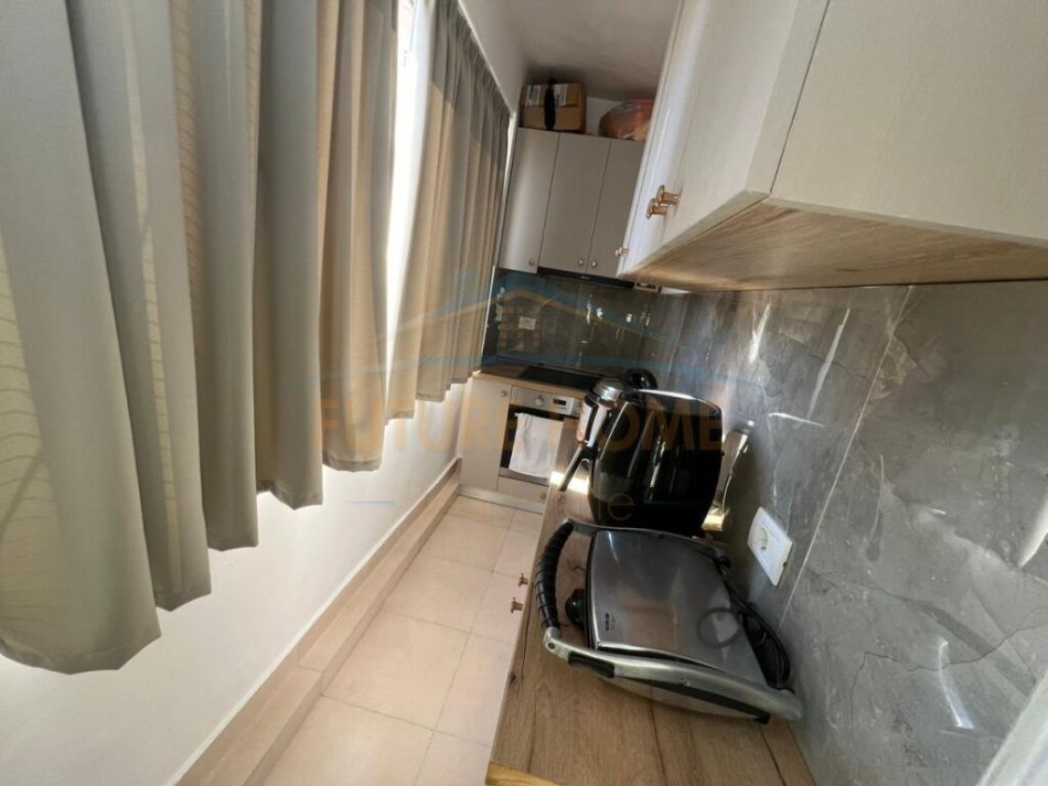 Durres, shitet apartament 1+1 Kati 4, 56 m² 65.000 € (Spitali,Durres)