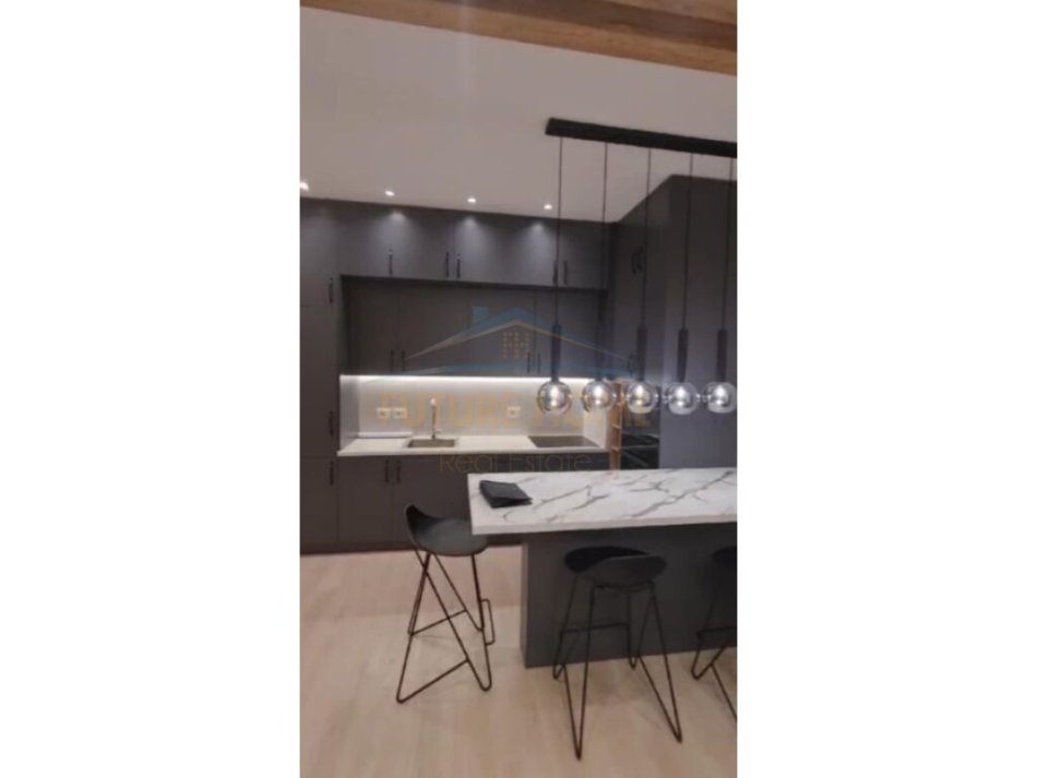 Tirane, shitet apartament 1+1 Kati 6, 64 m² 159.000 € (RRUGA QEMAL STAFA,PRANE SHKOLLES SE KUQE)